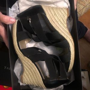 Tahari size 8 black strappy  - never worn!
